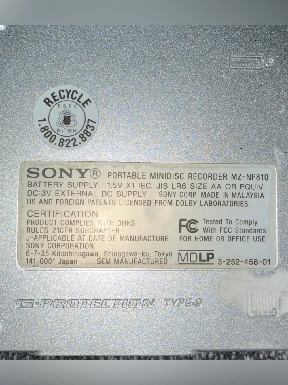 Sony Walkman MiniDisc Player - Silver Metallic